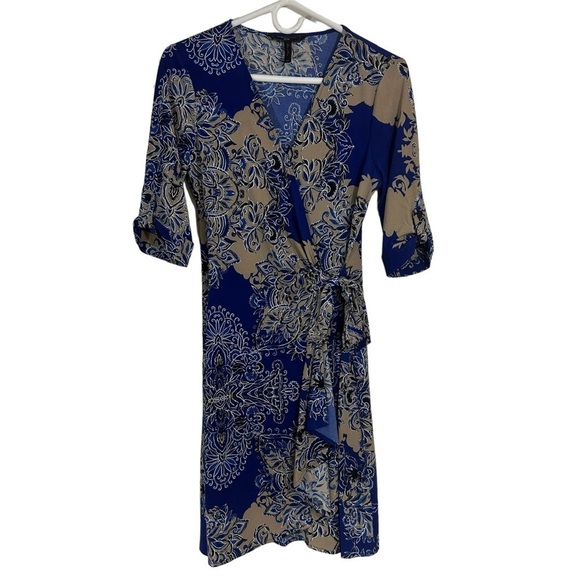 BCBGMaxAzria Adele Printed Royal Blue Roll Tab Wrap Dress - Picture 2 of 8